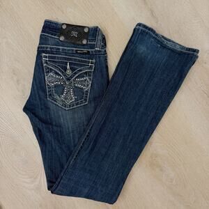 Women’s Miss Me Boot Cut Jeans Size 27